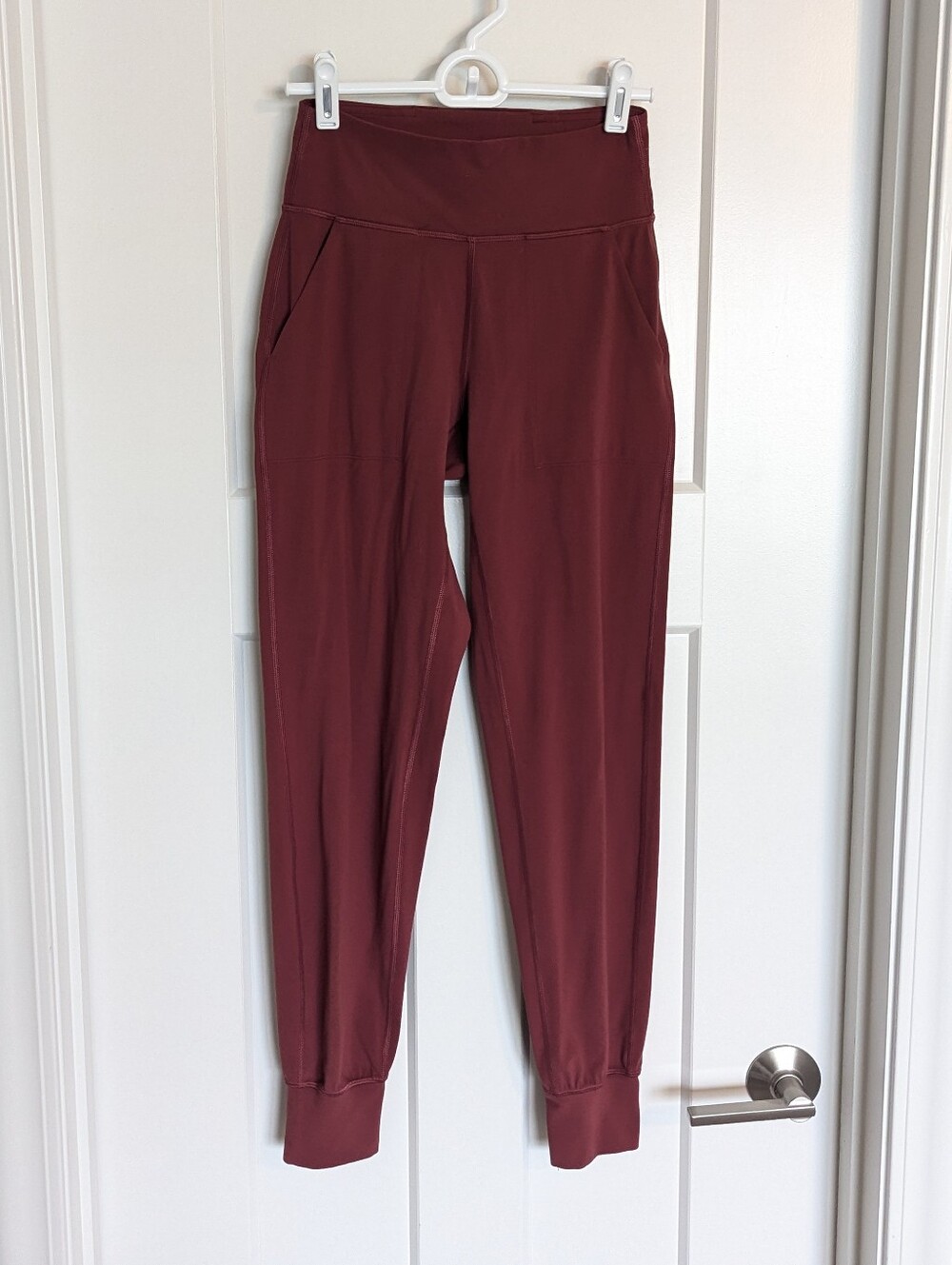 Lululemon Align Joggers High Rise 28" - Maroon sz 4